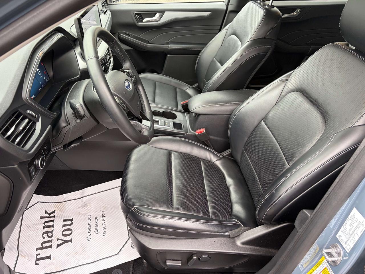 2023 Ford Escape Platinum AWD   Nav.   Leather   Heated Seats/Wheel Photo