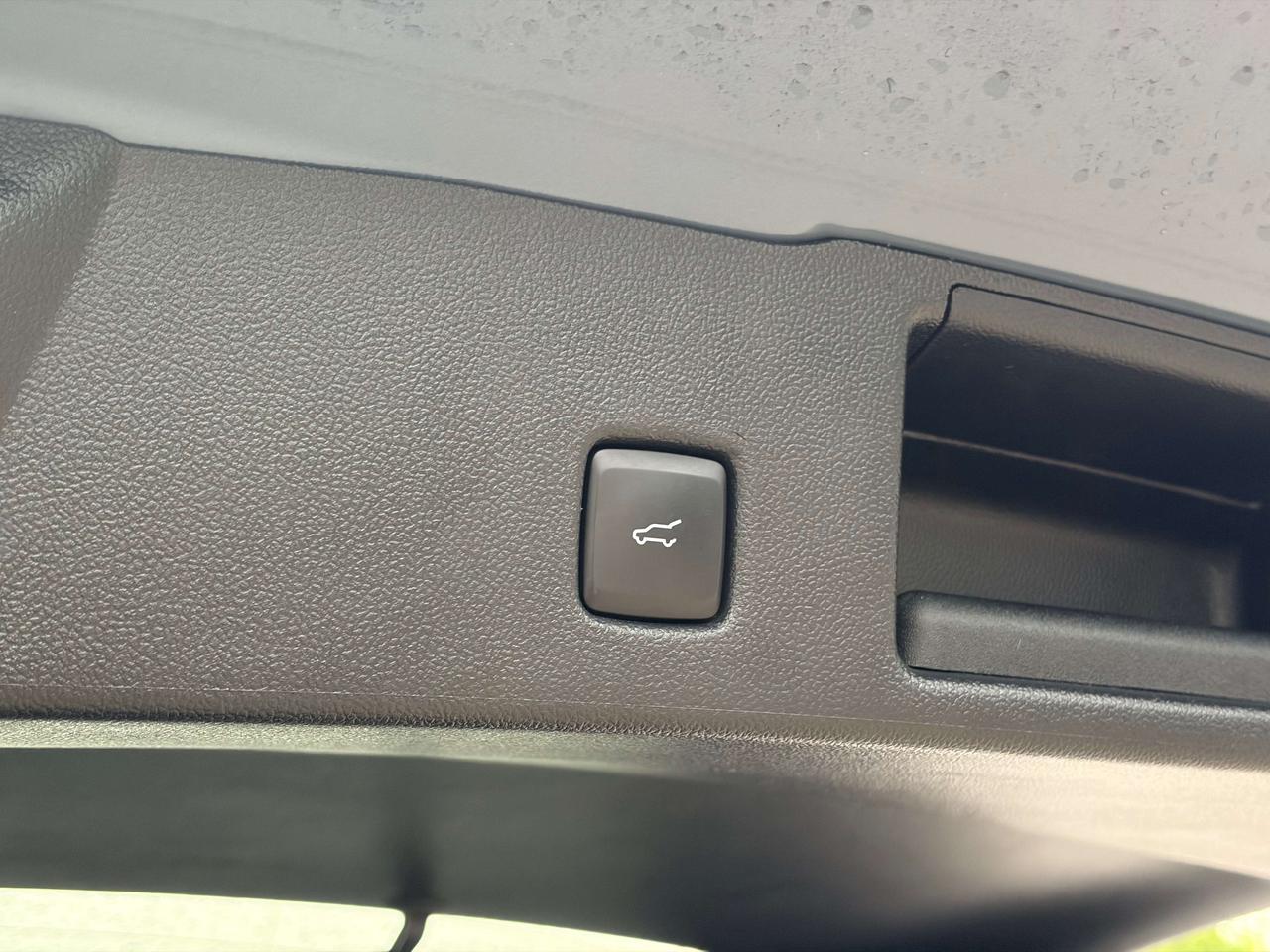 2023 Ford Escape Platinum AWD   Nav.   Leather   Heated Seats/Wheel Photo