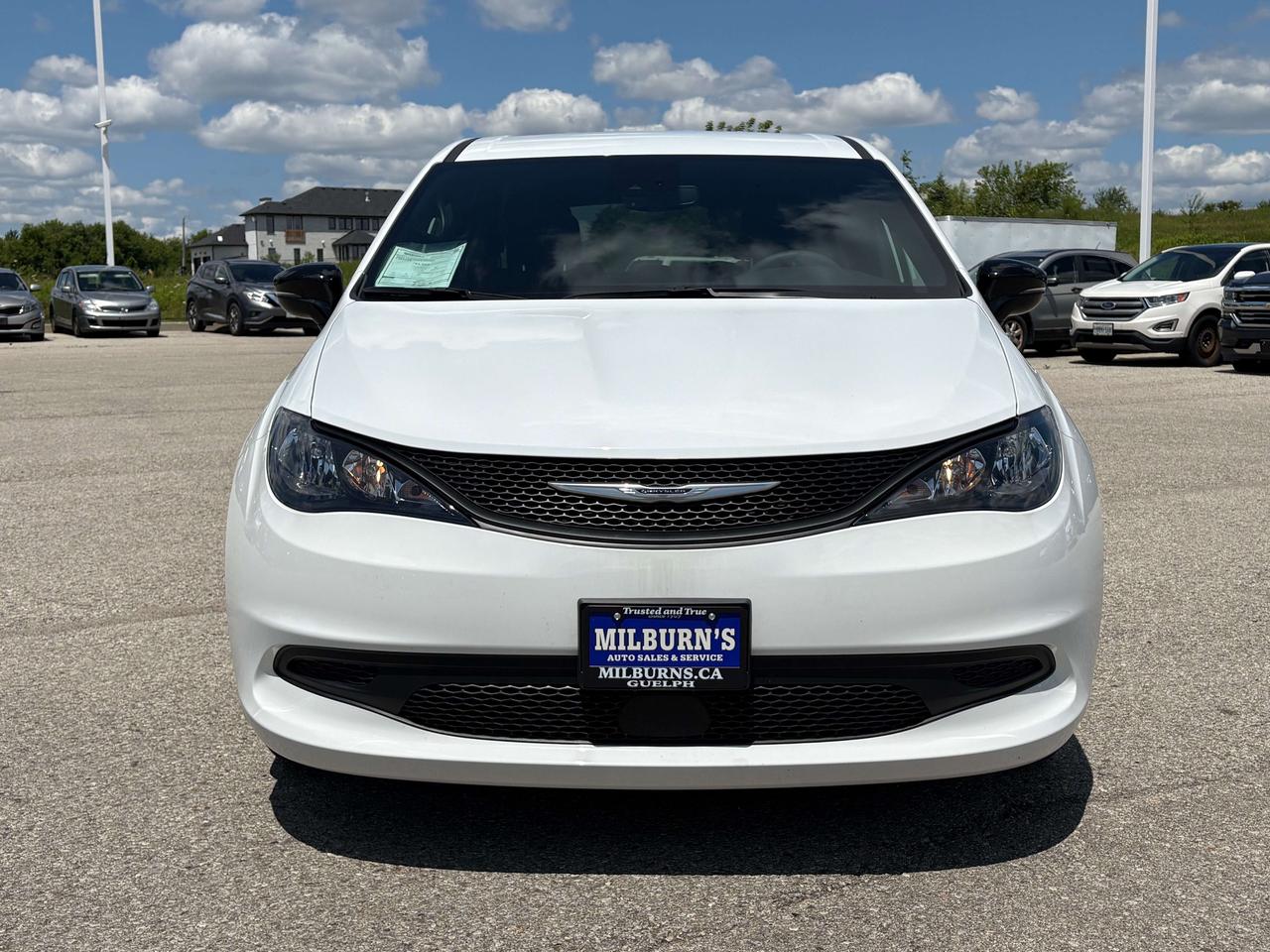 2025 Chrysler Grand Caravan SXT   Leather   Heated Seats & Steering Wheel Photo