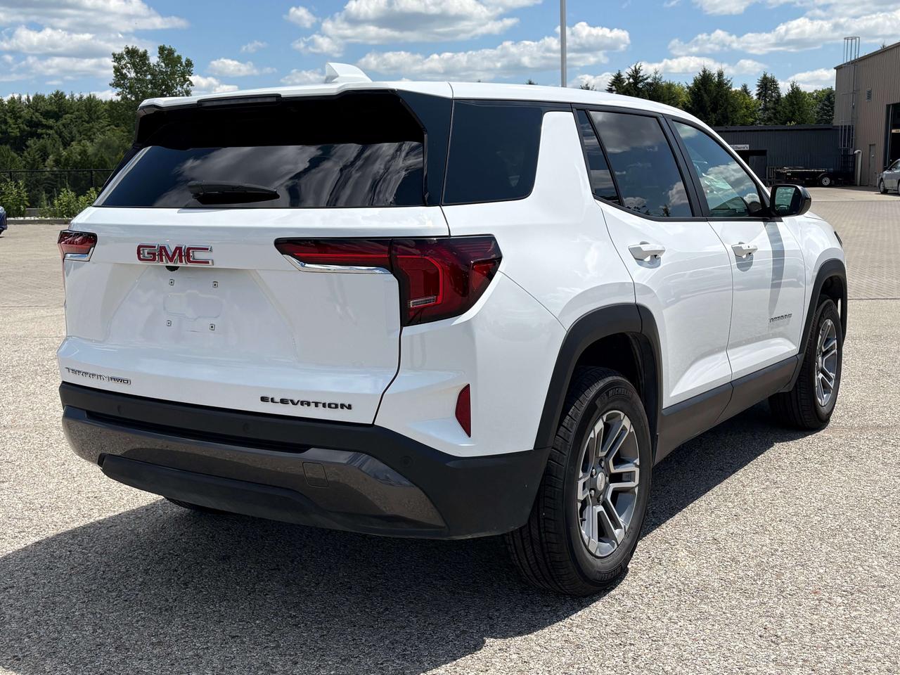 2026 GMC Terrain Elevation AWD   Nav  Heated Seats & Steering Wheel Photo