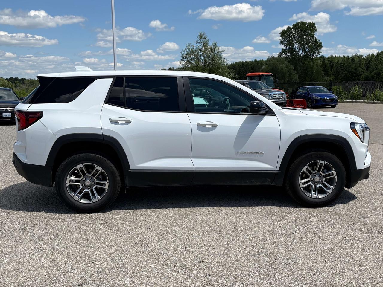 2026 GMC Terrain Elevation AWD   Nav  Heated Seats & Steering Wheel Photo