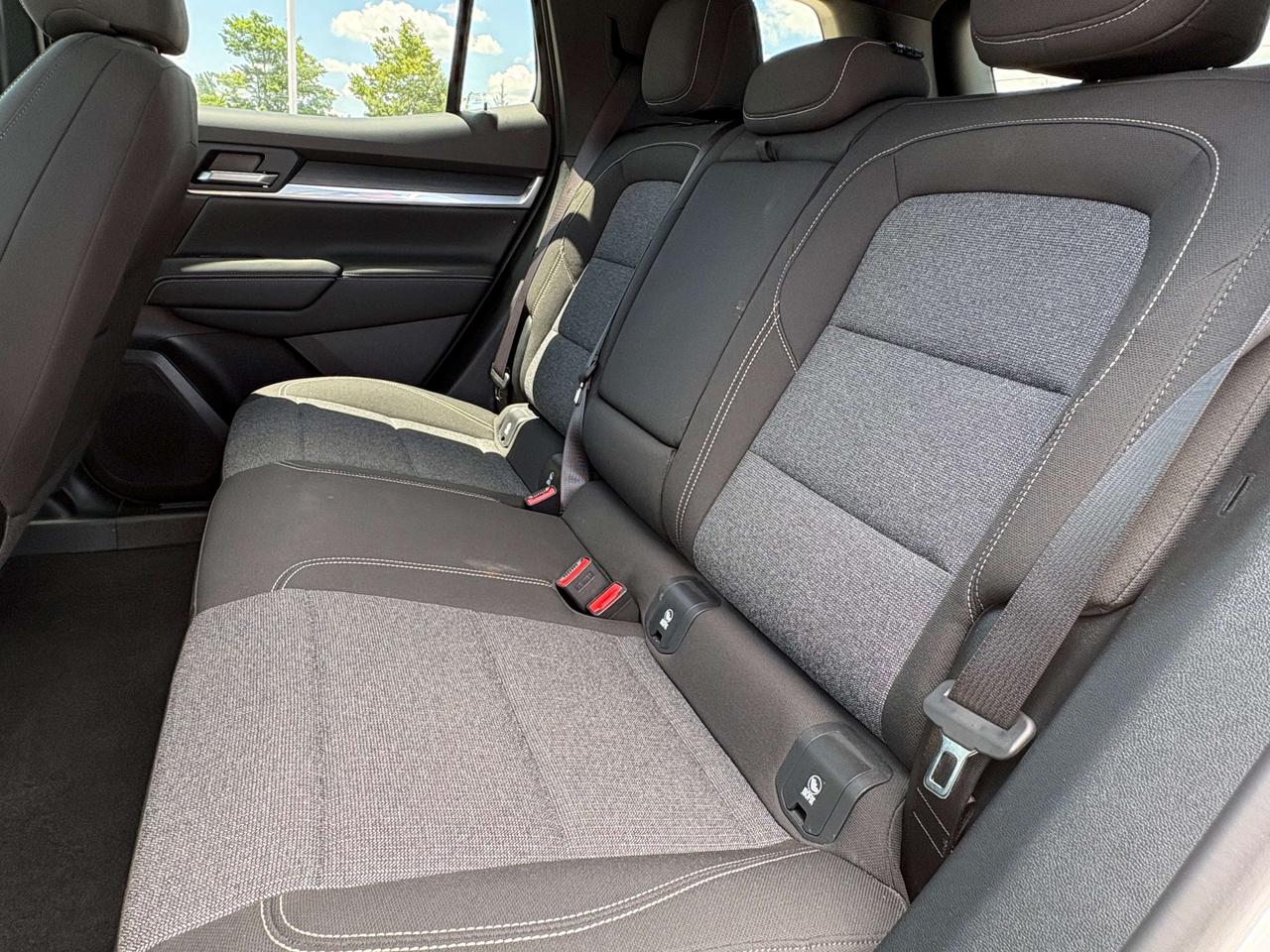 2026 GMC Terrain Elevation AWD   Nav  Heated Seats & Steering Wheel Photo