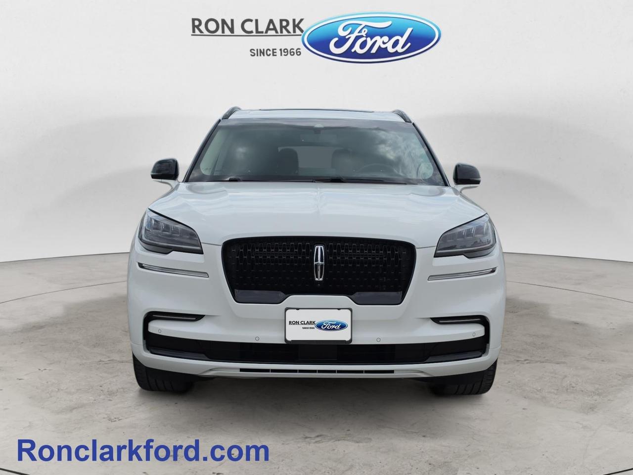 2022 Lincoln Aviator Reserve 4dr All-Wheel Drive Photo