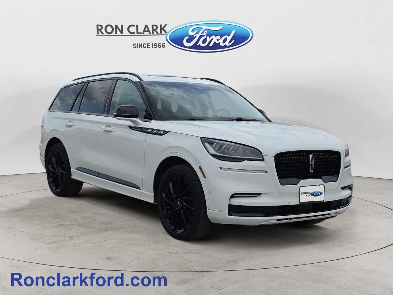 2022 Lincoln Aviator Reserve 4dr All-Wheel Drive Photo