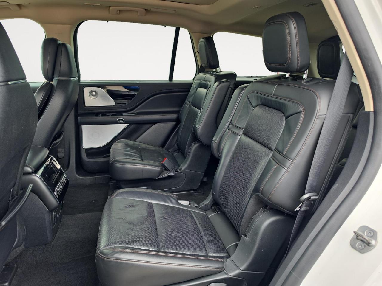2022 Lincoln Aviator Reserve 4dr All-Wheel Drive Photo