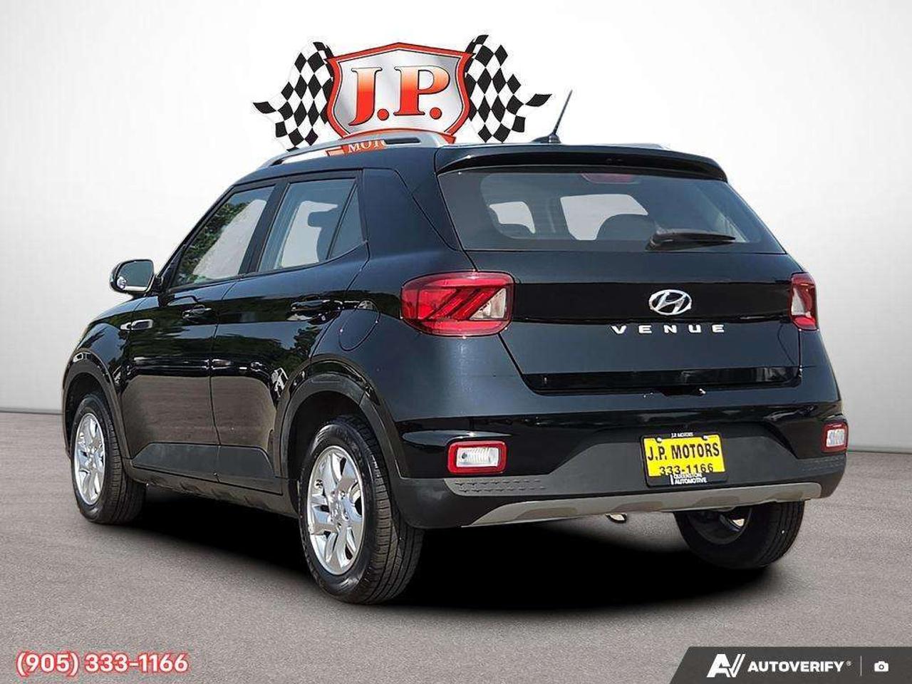 2024 Hyundai Venue Preferred Apple CarPlay & Android Auto • Remote Start System • Heated Front Seats • Lane Assist • Brake Assist Photo