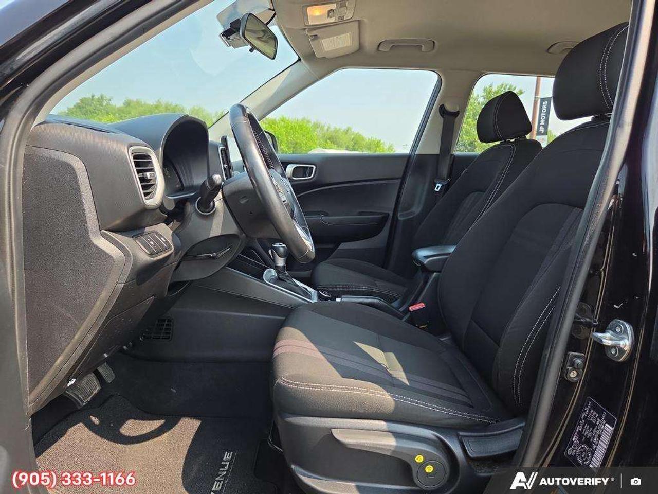 2024 Hyundai Venue Preferred Apple CarPlay & Android Auto • Remote Start System • Heated Front Seats • Lane Assist • Brake Assist Photo