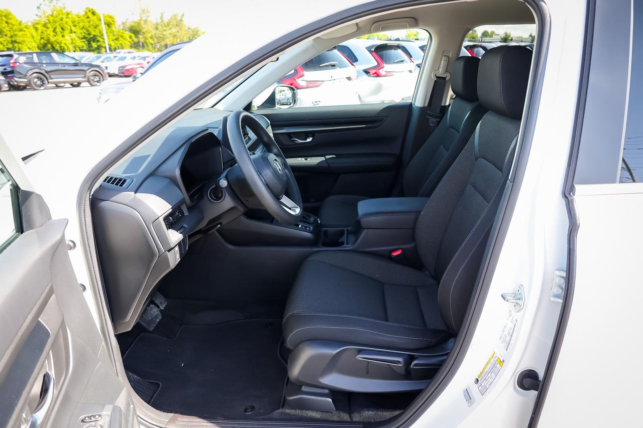 2025 Honda CR-V LX 4dr All-wheel Drive Photo
