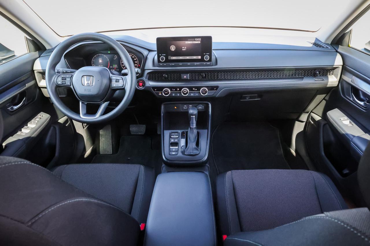 2025 Honda CR-V LX 4dr All-wheel Drive Photo