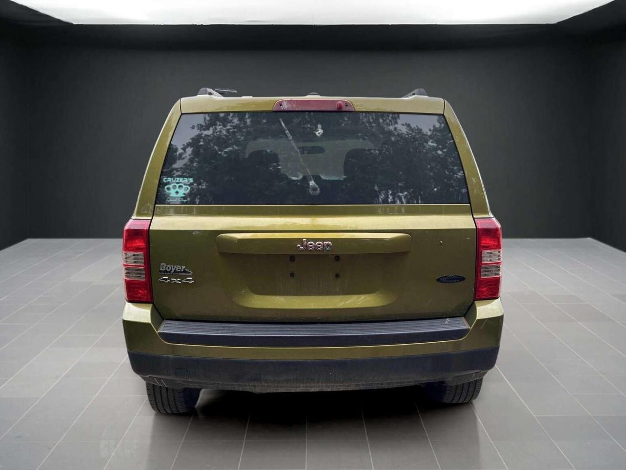 2012 Jeep Patriot AS/IS   WELL MAINTAINED   RUNS AND DRIVES Photo