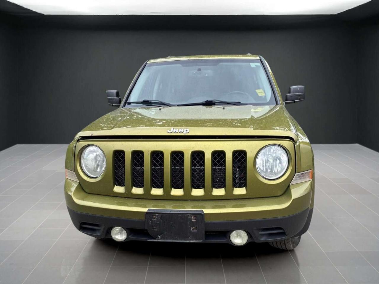 2012 Jeep Patriot AS/IS   WELL MAINTAINED   RUNS AND DRIVES Photo