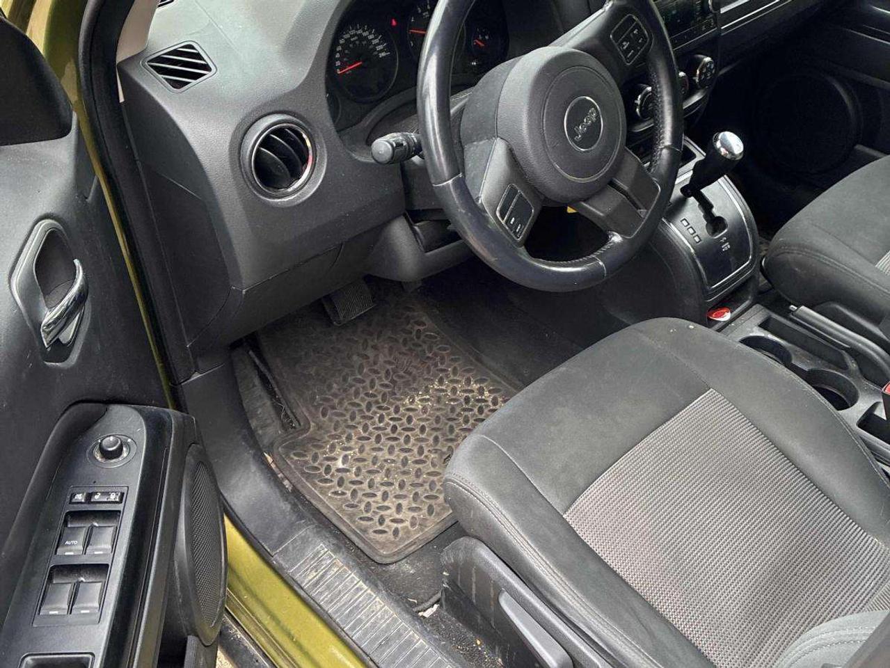 2012 Jeep Patriot AS/IS   WELL MAINTAINED   RUNS AND DRIVES Photo