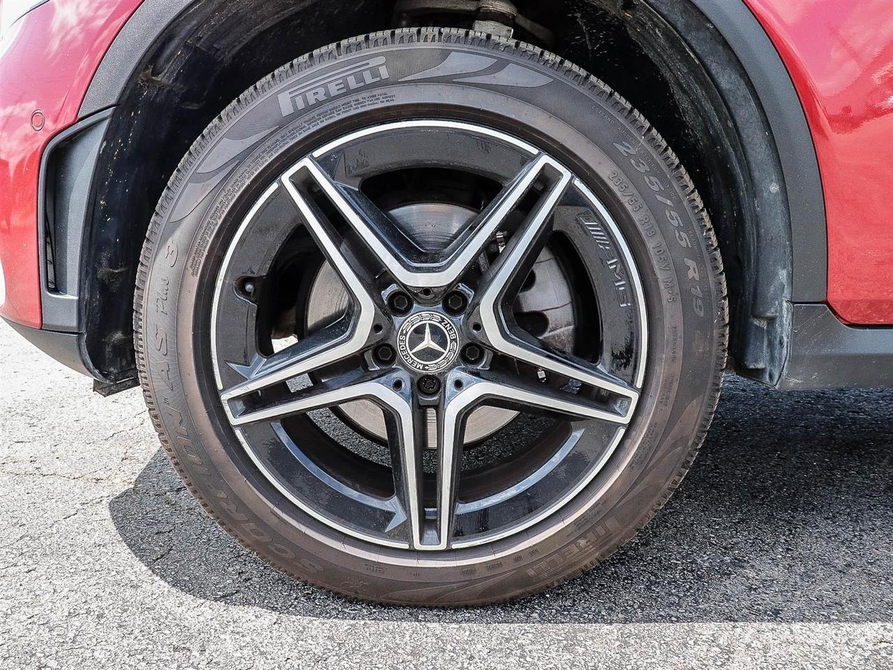 2022 Mercedes-Benz GLC GLC 300 Photo