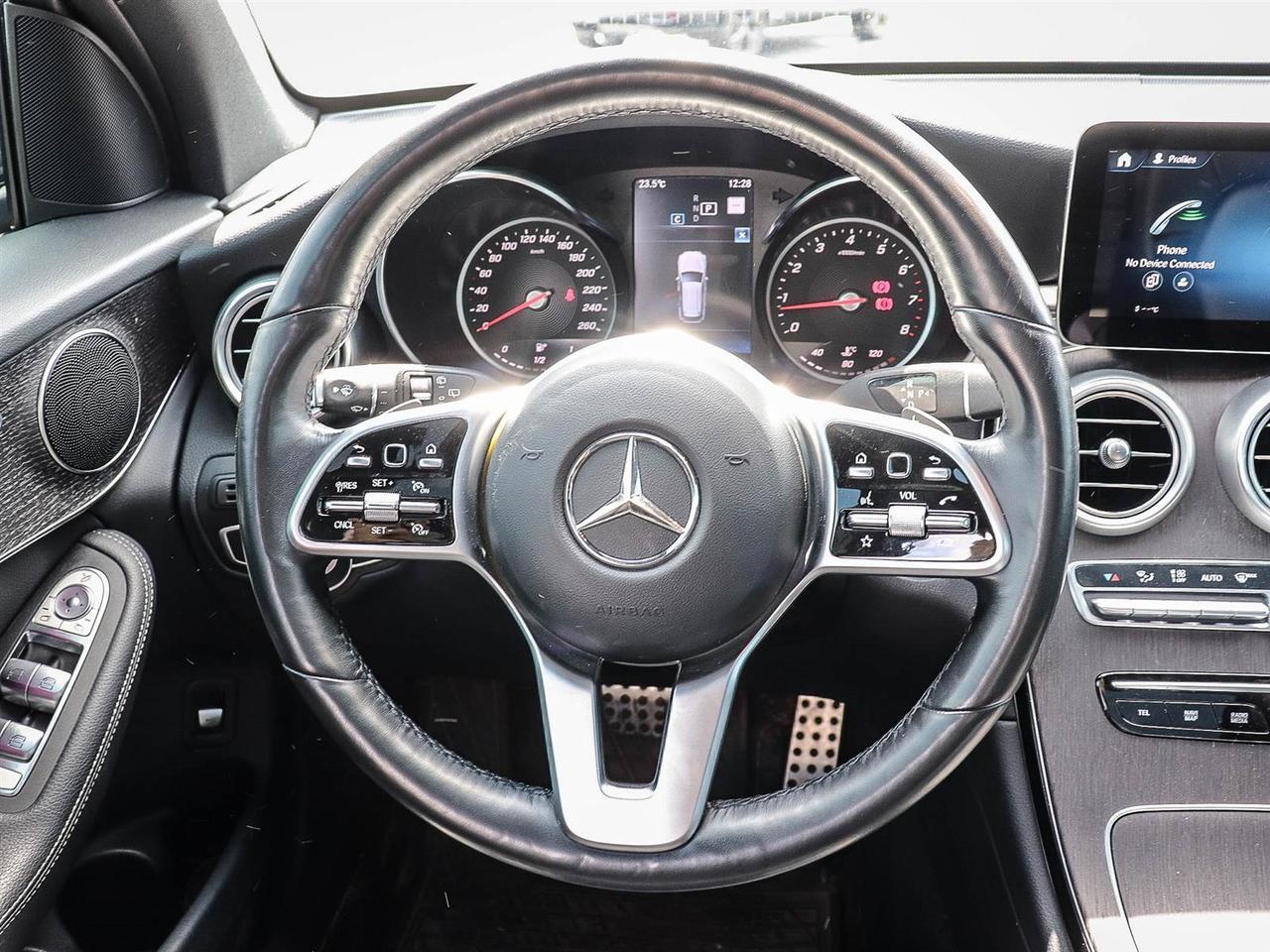 2022 Mercedes-Benz GLC GLC 300 Photo