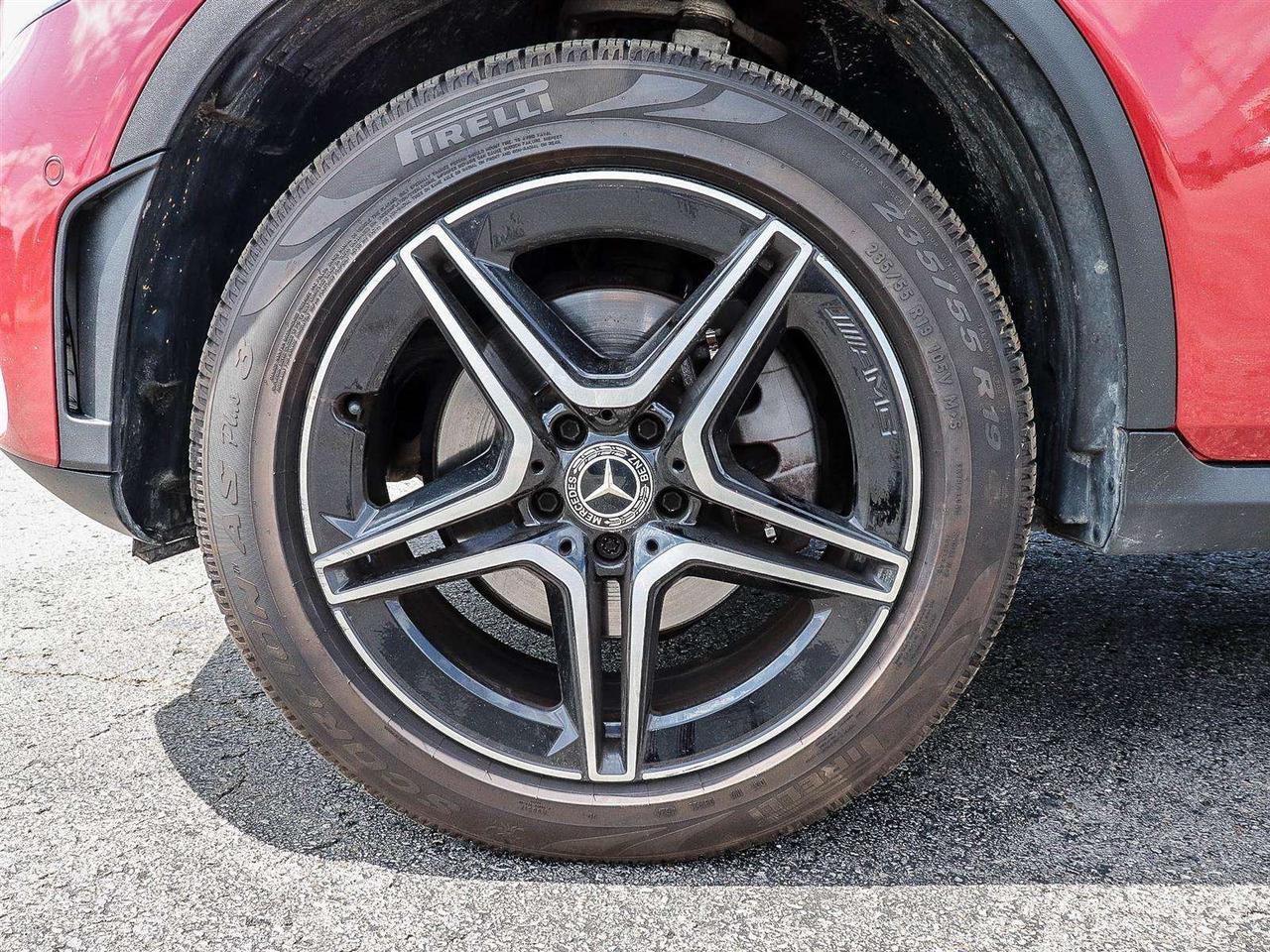 2022 Mercedes-Benz GLC GLC 300 Photo