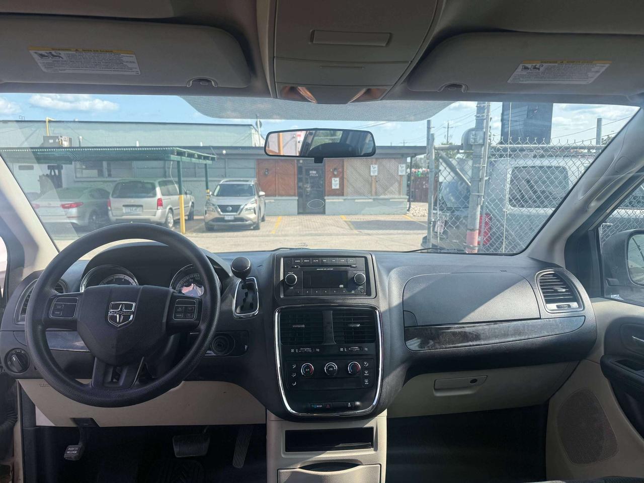2016 Dodge Grand Caravan *** 3 YEAR WARRANTY INCLUDED *** Photo