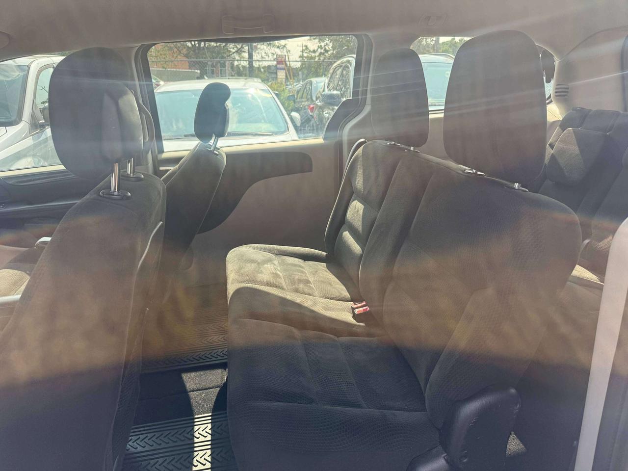 2016 Dodge Grand Caravan *** 3 YEAR WARRANTY INCLUDED *** Photo