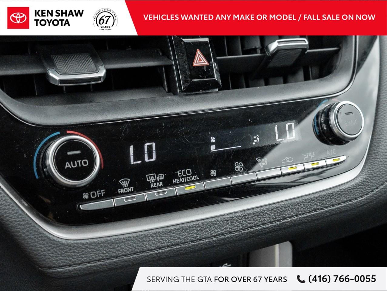 2022 Toyota Corolla Cross XLE 4dr All-Wheel Drive Photo