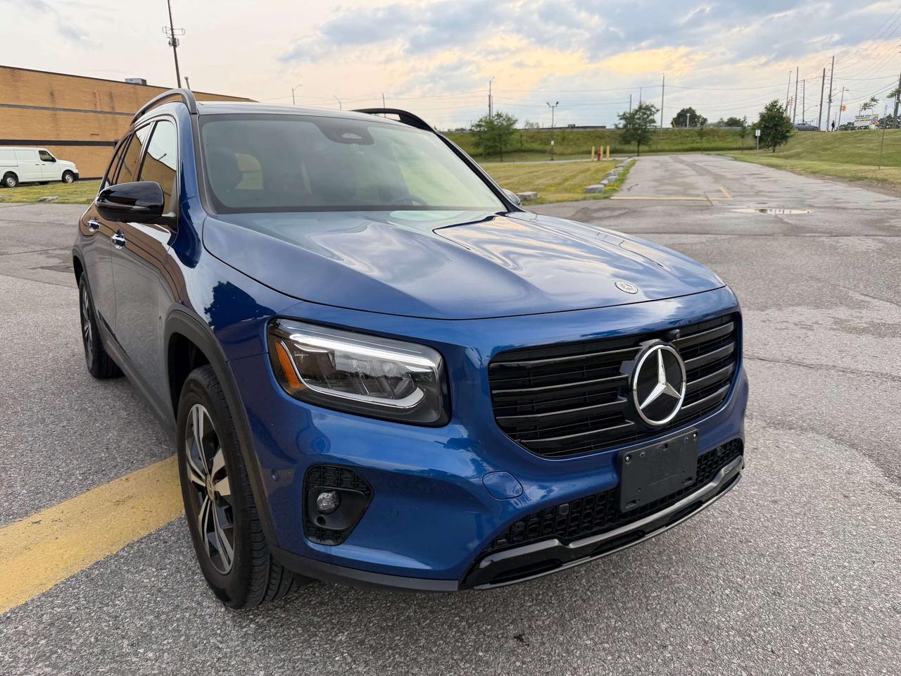 2026 Mercedes-Benz AMG GLB 35 1 Owner,Clean Carfax,Night of sound edtion, 360 Ca Photo