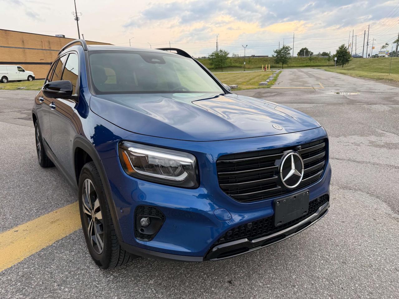 2026 Mercedes-Benz GLB 1 Owner,Clean Carfax,Night of sound edtion, 360 Ca Photo