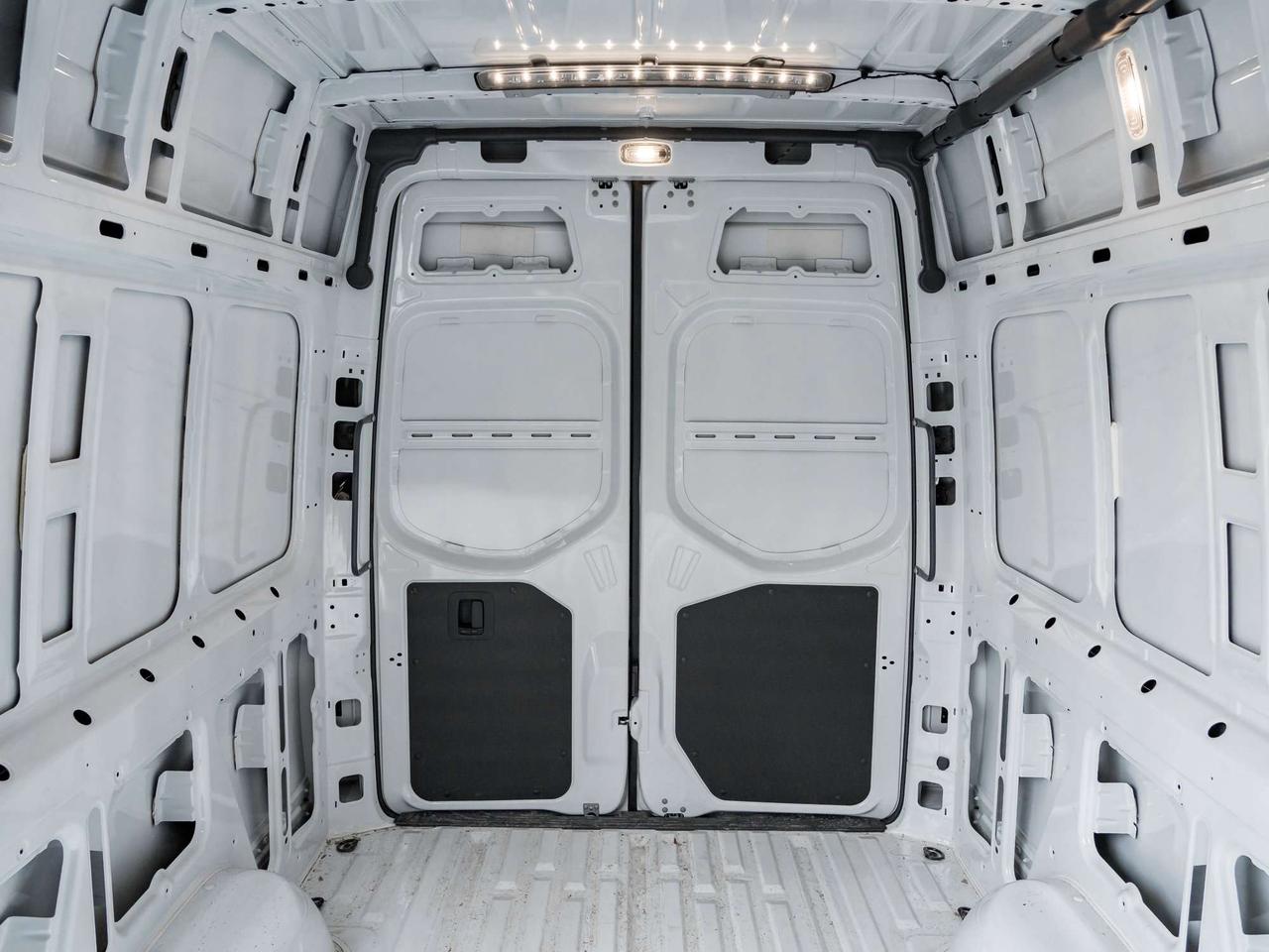2025 Mercedes-Benz Sprinter Clean Carfax   Stability   Traction   Cruise Photo