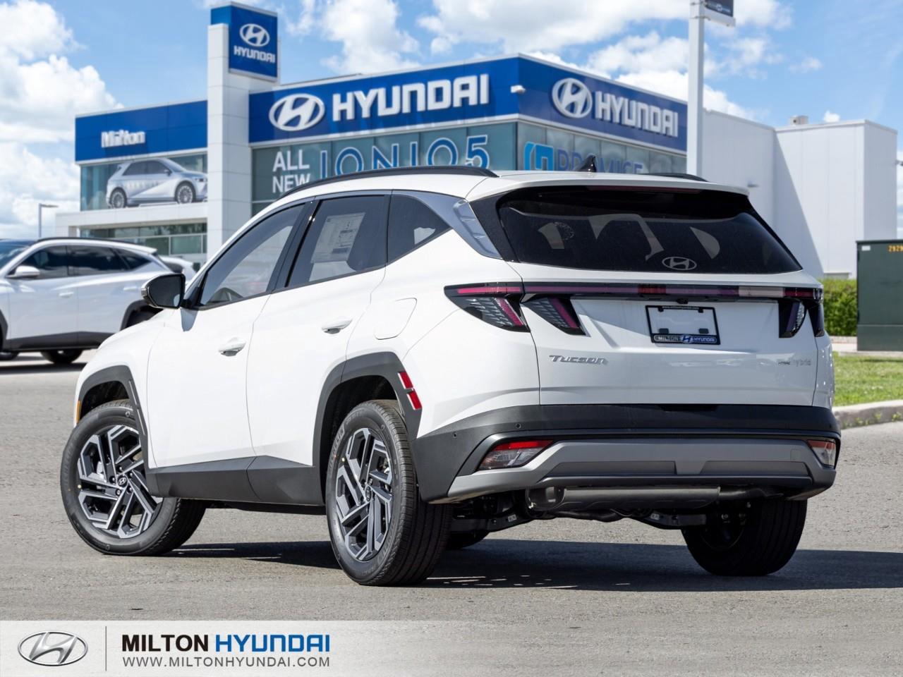 2026 Hyundai Tucson Hybrid Ultimate 4dr All-Wheel Drive Photo4
