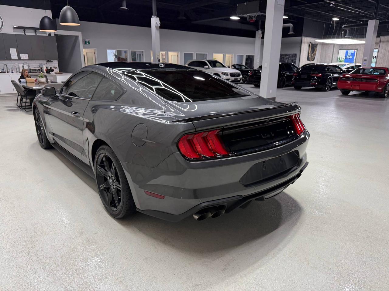 2020 Ford Mustang GT FASTBACK  5.0L V8 BLACK PACK ADAPTIVE CRUISE Photo