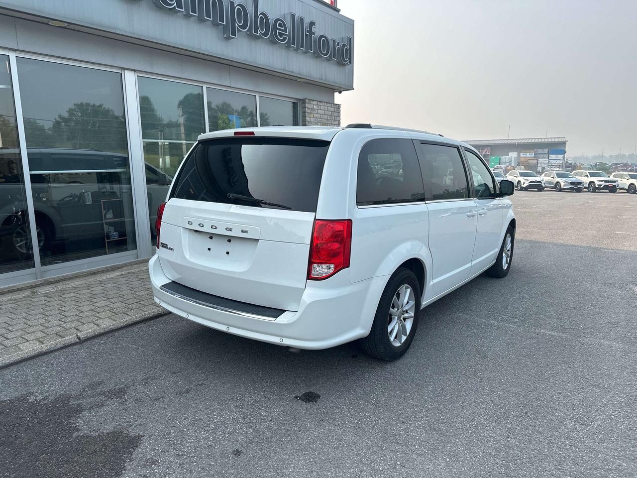 2019 Dodge Grand Caravan SXT Premium Plus Photo