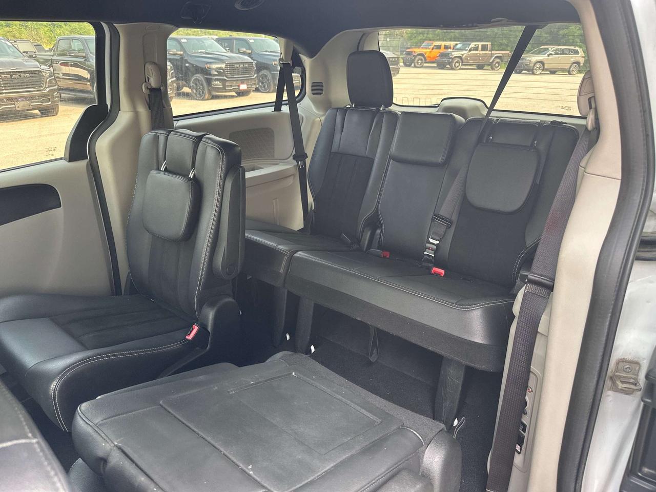 2019 Dodge Grand Caravan SXT Premium Plus Photo