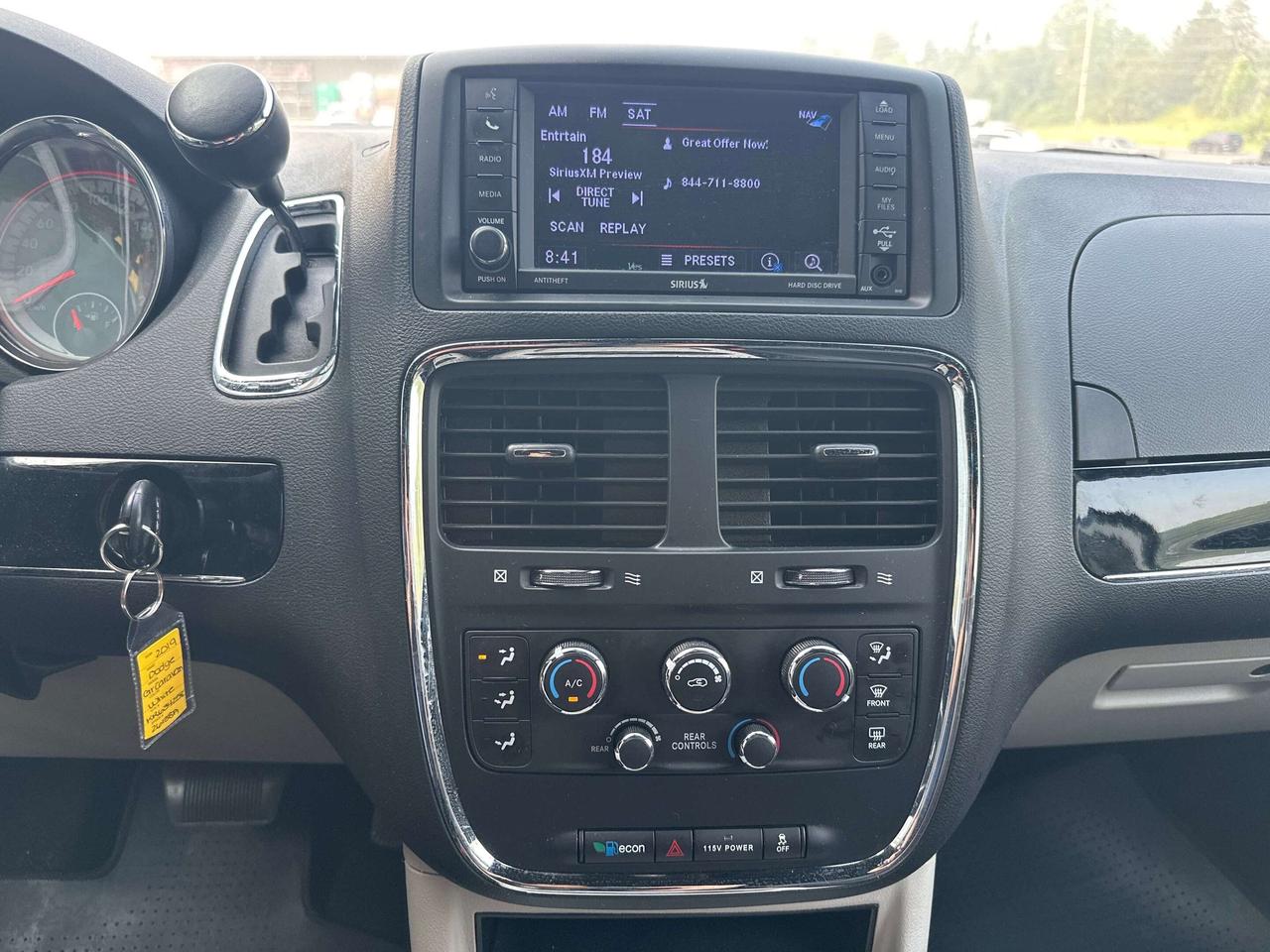 2019 Dodge Grand Caravan SXT Premium Plus Photo