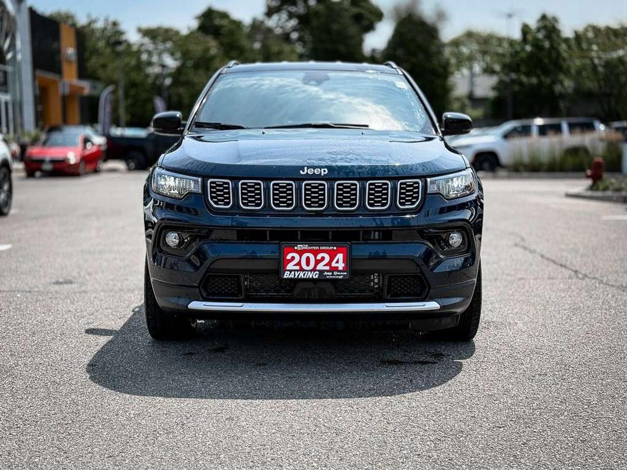 2024 Jeep Compass Limited   HEATED SEATS   REMOTE START   LANE KEEP   BLINDSPOT Photo