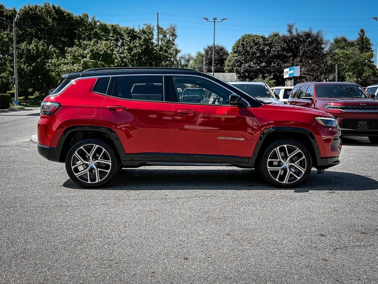 2024 Jeep Compass Limited   ELITE EXTERIOR GROUP   DRIVER ASSIST GRO Photo