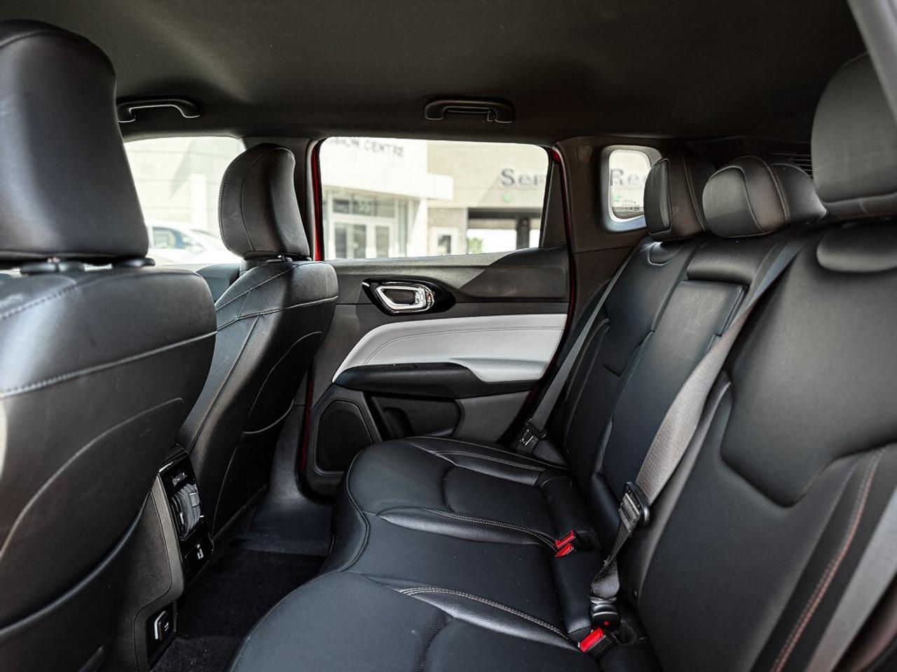 2024 Jeep Compass Limited   ELITE EXTERIOR GROUP   DRIVER ASSIST GRO Photo