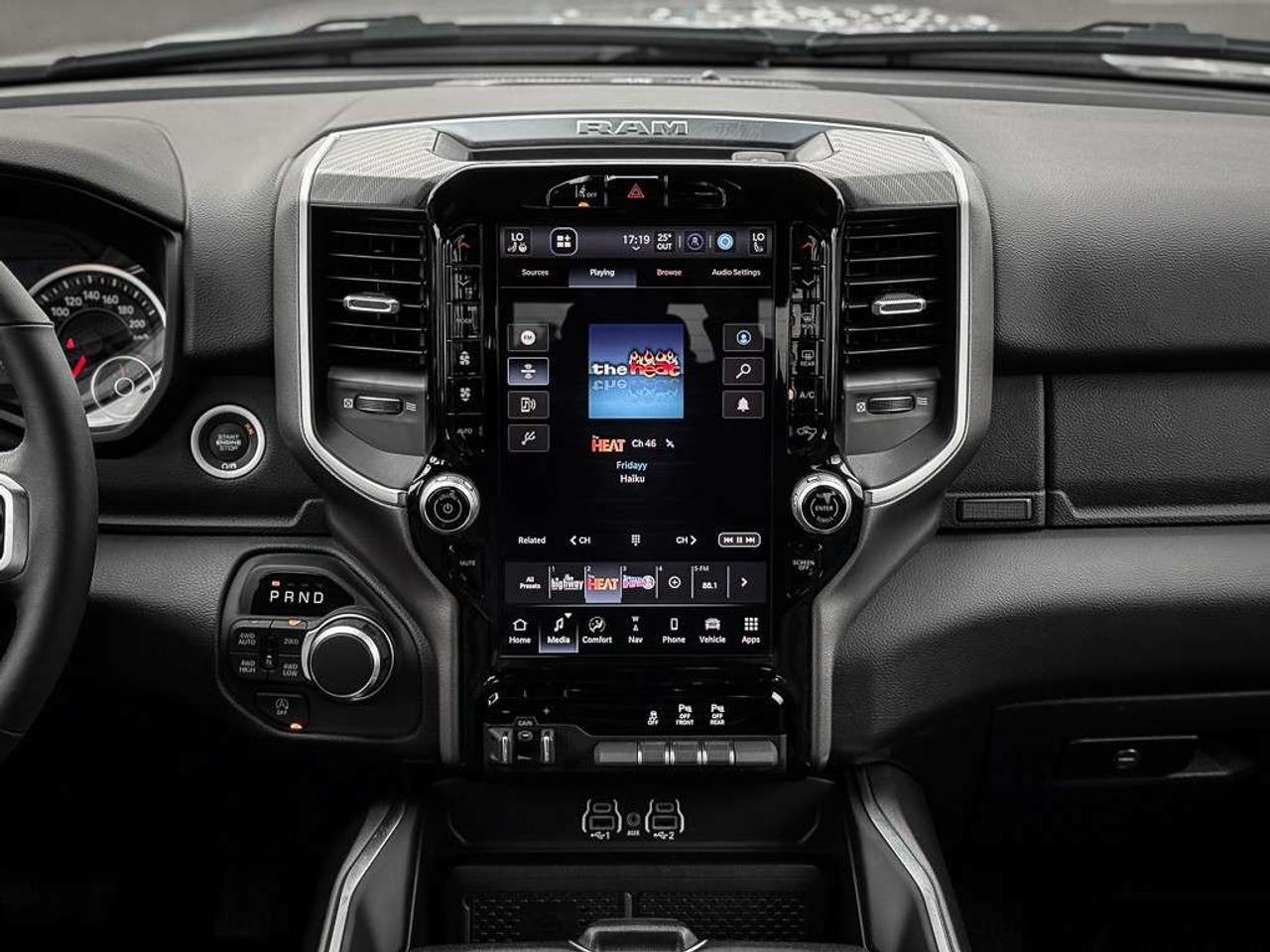 2025 RAM 1500 Big Horn   CREW   LEVEL 2   NIGHT EDITION   ALPINE AUDIO   TRAILER BRAKE Photo