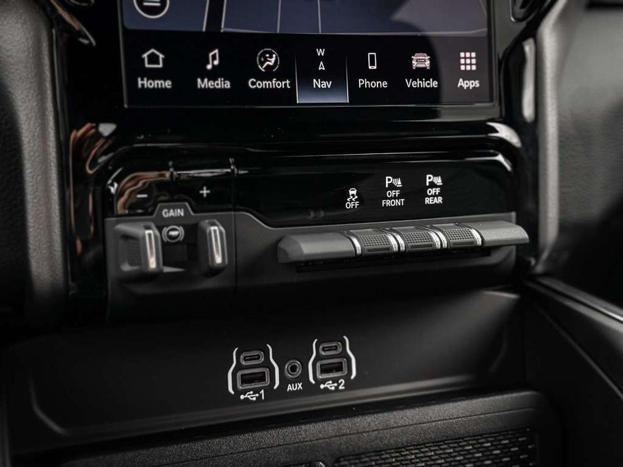 2025 RAM 1500 Big Horn   CREW   LEVEL 2   NIGHT EDITION   ALPINE AUDIO   TRAILER BRAKE Photo