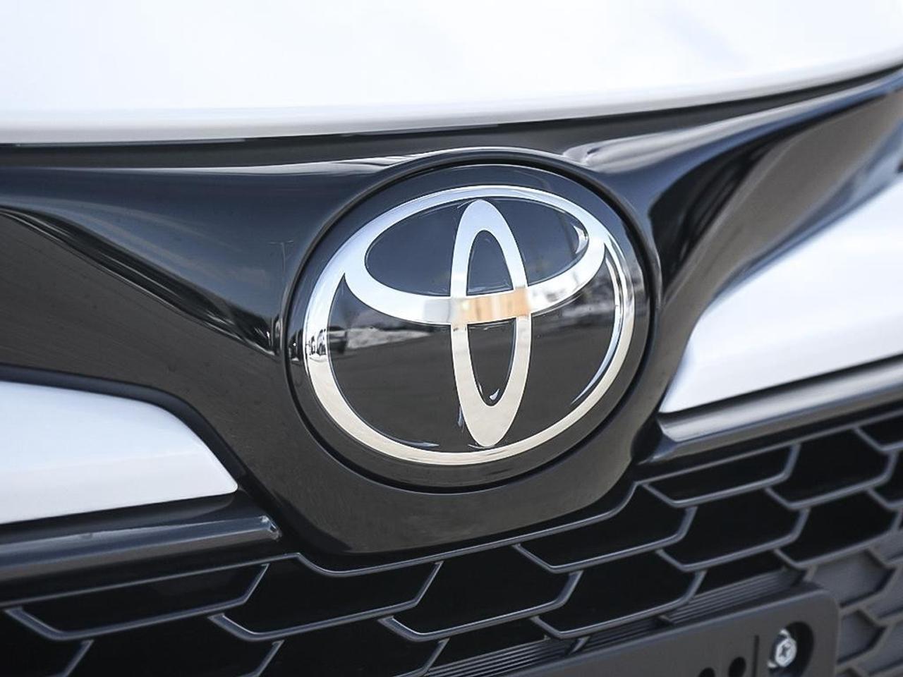2026 Toyota Corolla Hatchback CVT Photo