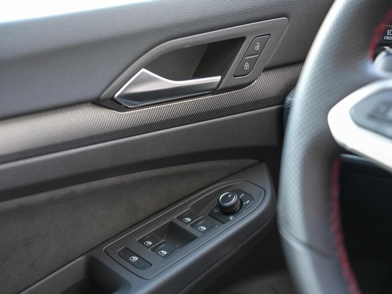 2026 Volkswagen Golf GTI Autobahn Photo