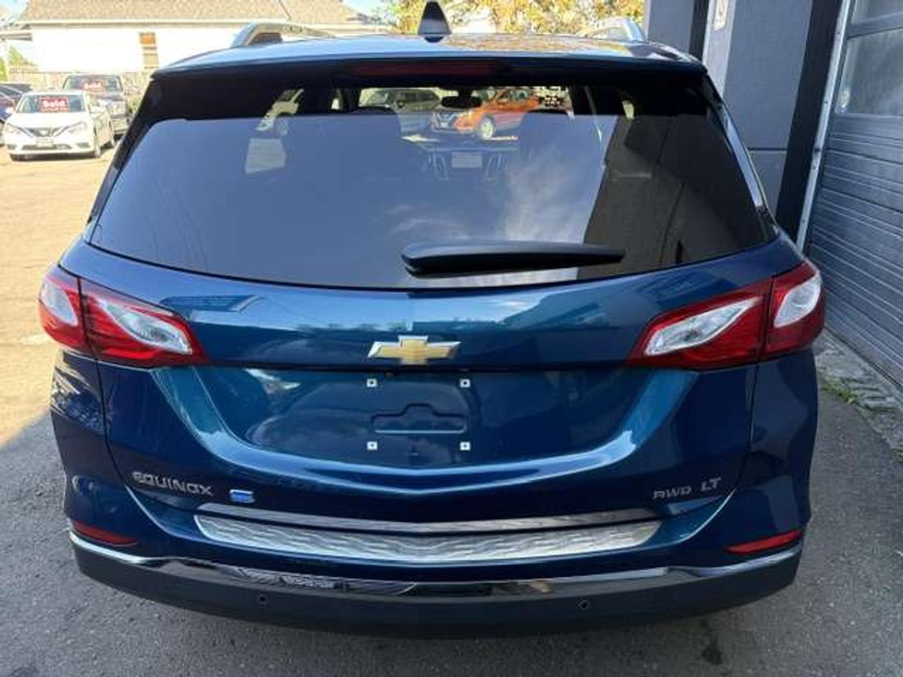 2019 Chevrolet Equinox LT, PANO ROOF, NAVIGATION, APPLE CAR PLAY!! Photo
