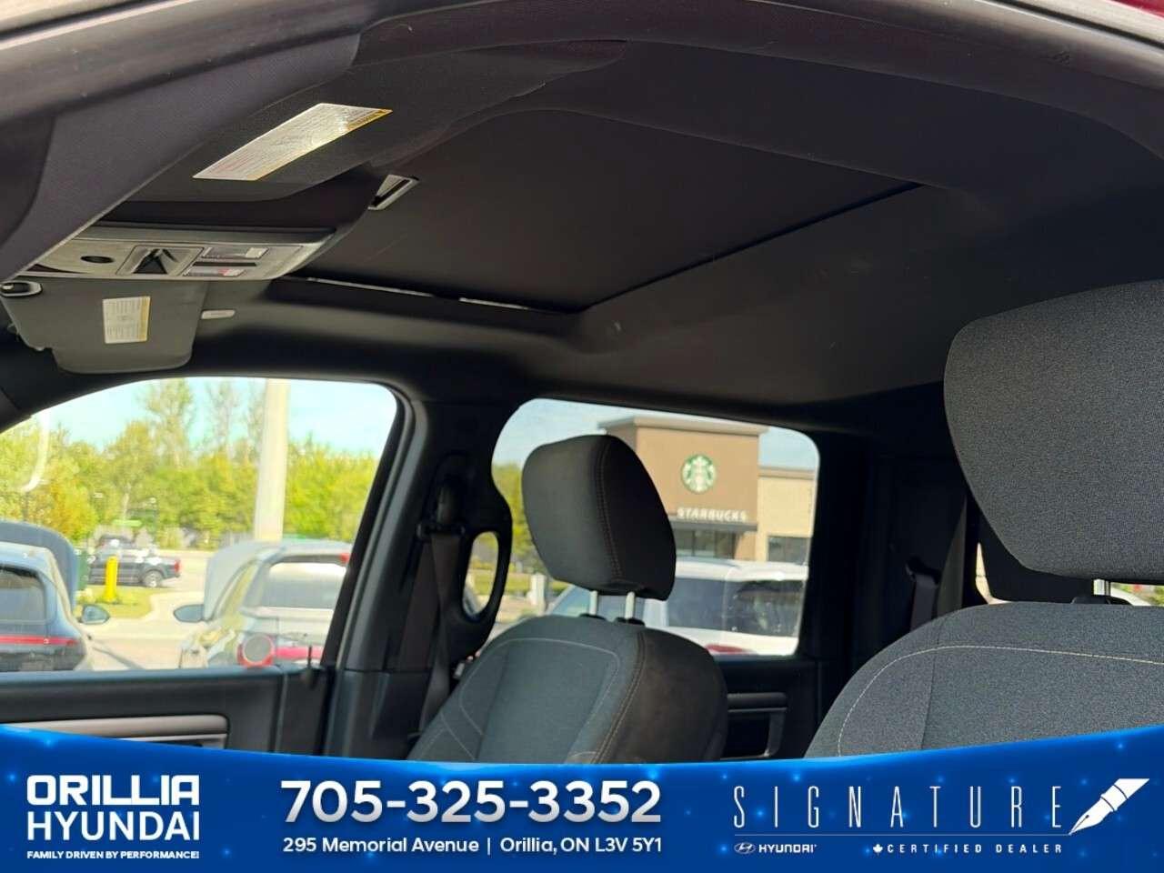 2021 RAM 1500 Warlock 4x4 Crew Cab 5'7 Box Photo