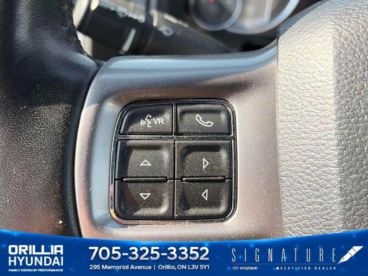 2021 RAM 1500 Warlock 4x4 Crew Cab 5'7 Box Photo