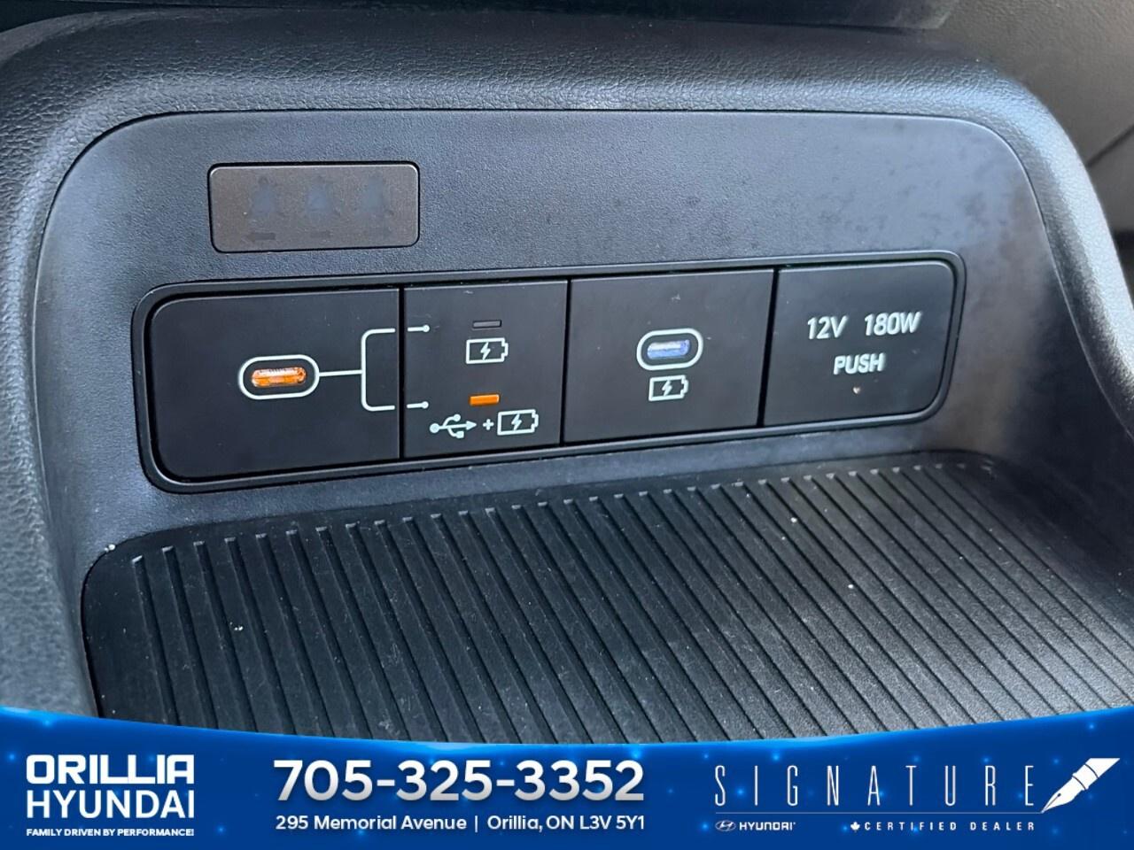 2024 Hyundai KONA 2.0L Essential AWD Photo