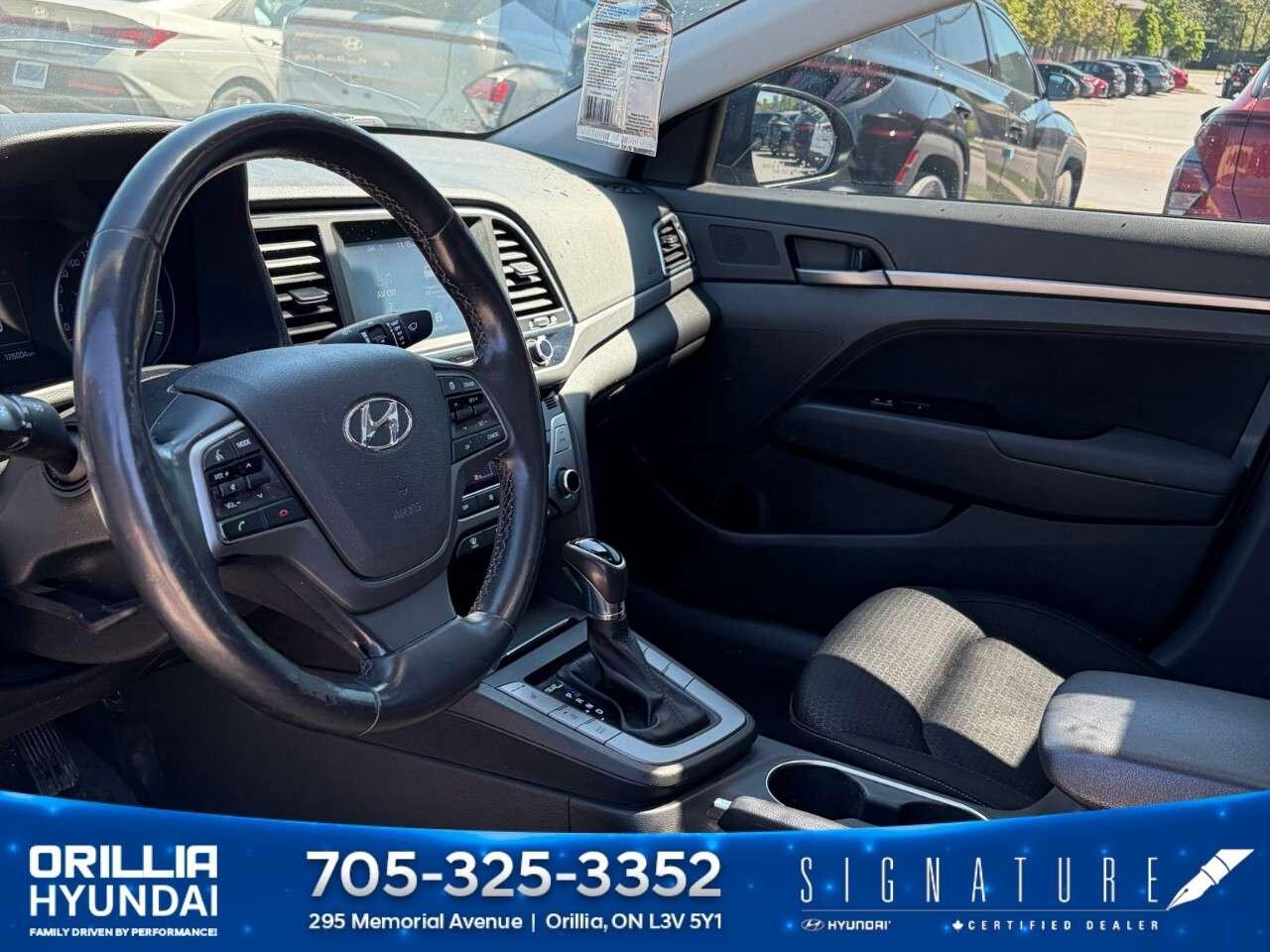 2017 Hyundai Elantra 4dr Sdn Auto GLS Photo