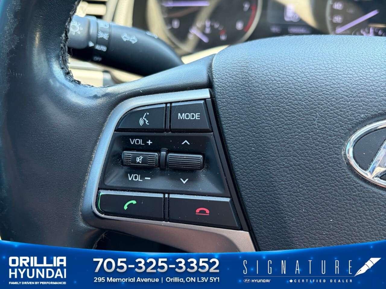 2017 Hyundai Elantra 4dr Sdn Auto GLS Photo