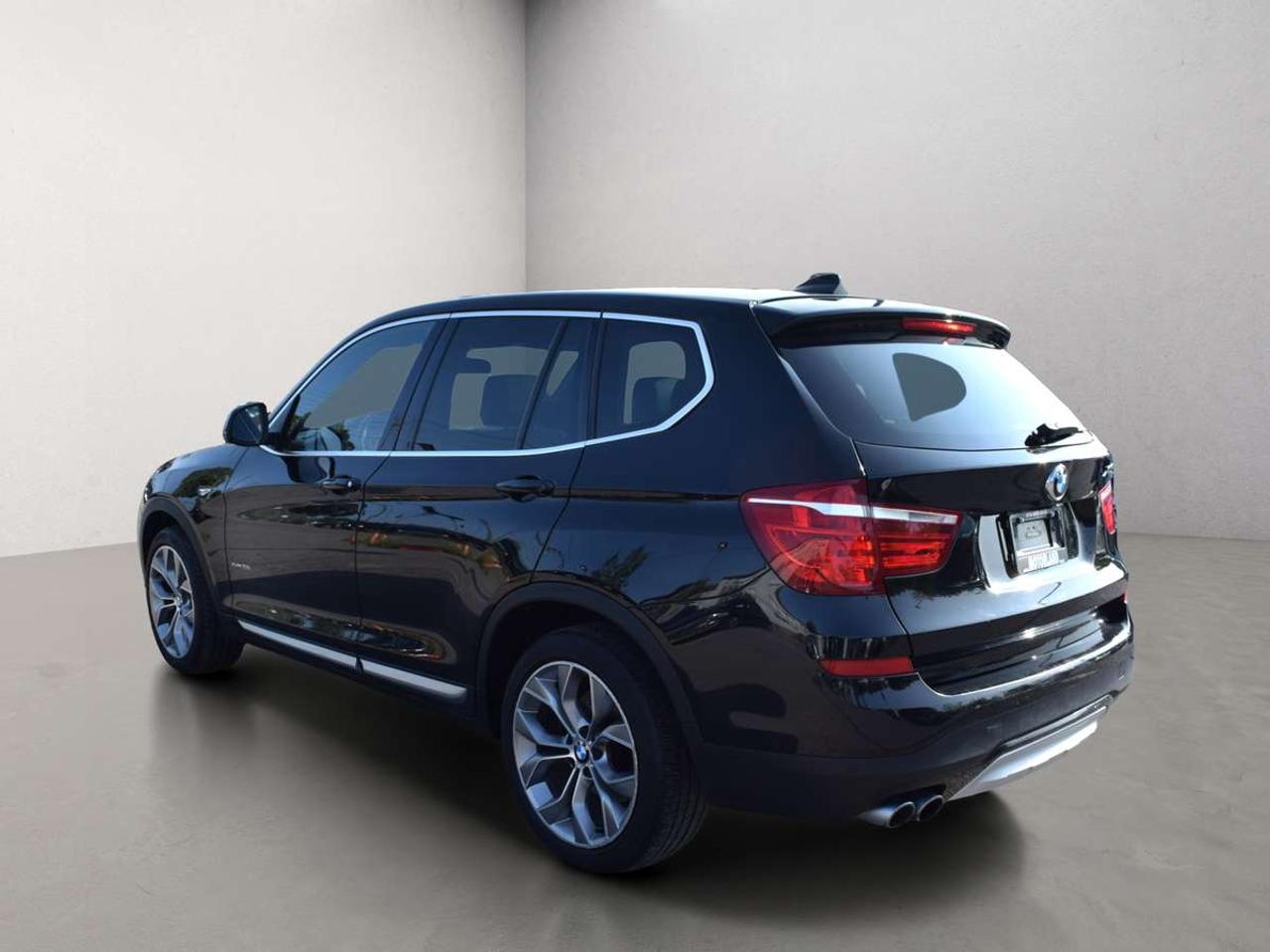 2017 BMW X3 xDrive28i Navi Panoramic Sunroof Photo