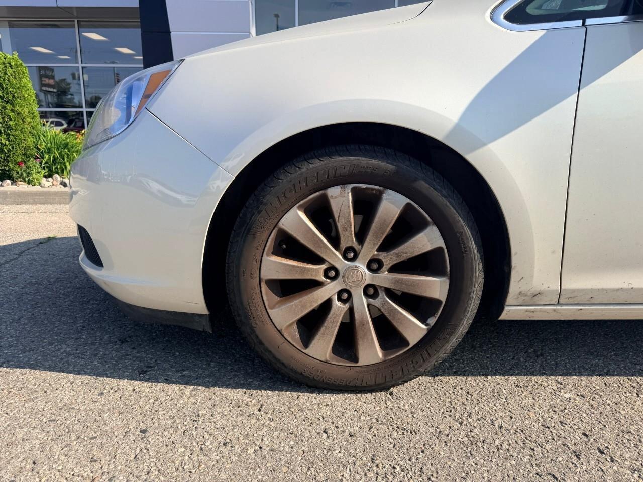 2016 Buick Verano CX, 2.4L 4-CYL, ALLOYS, FWD, ALLOYS, LEATHER, SUNR Photo