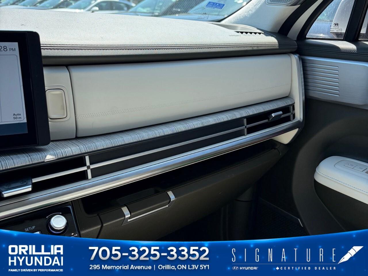 2025 Hyundai Santa Fe Ultimate Calligraphy AWD w/Beige Interior Photo