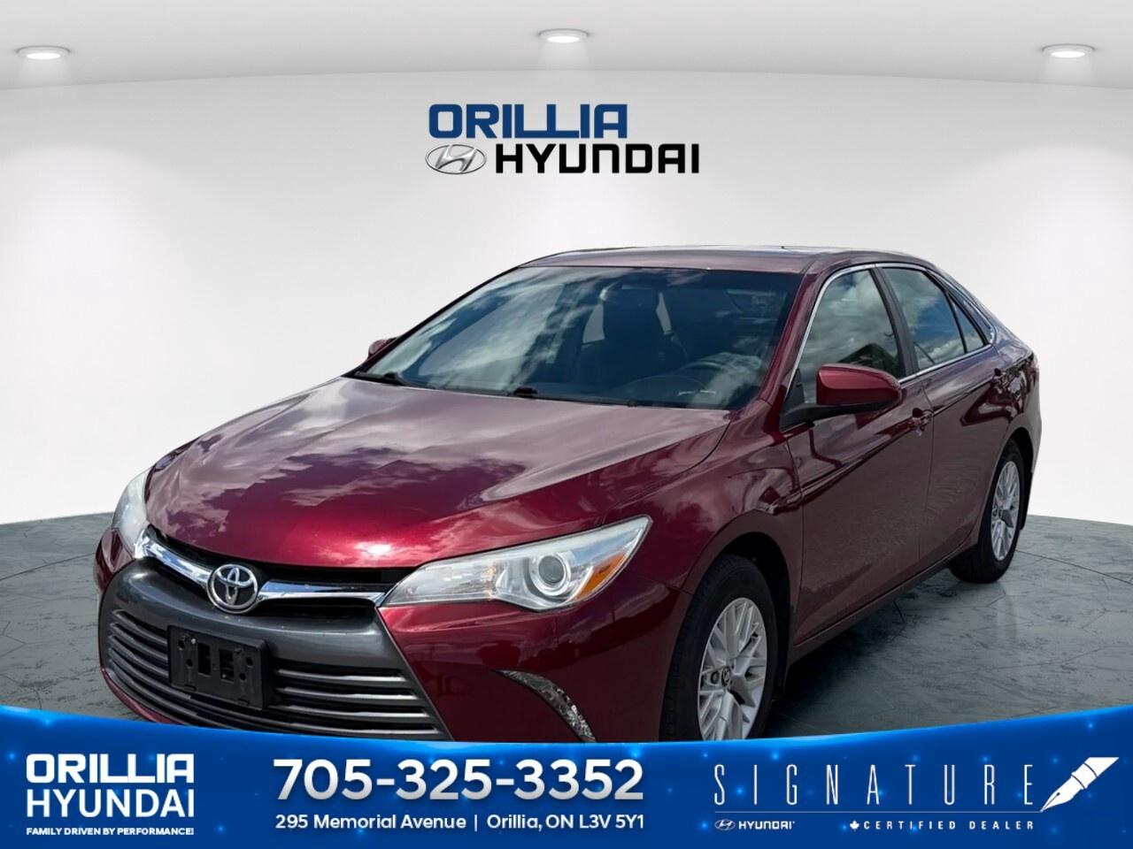 2017 Toyota Camry 4dr Sdn I4 Auto LE Photo0