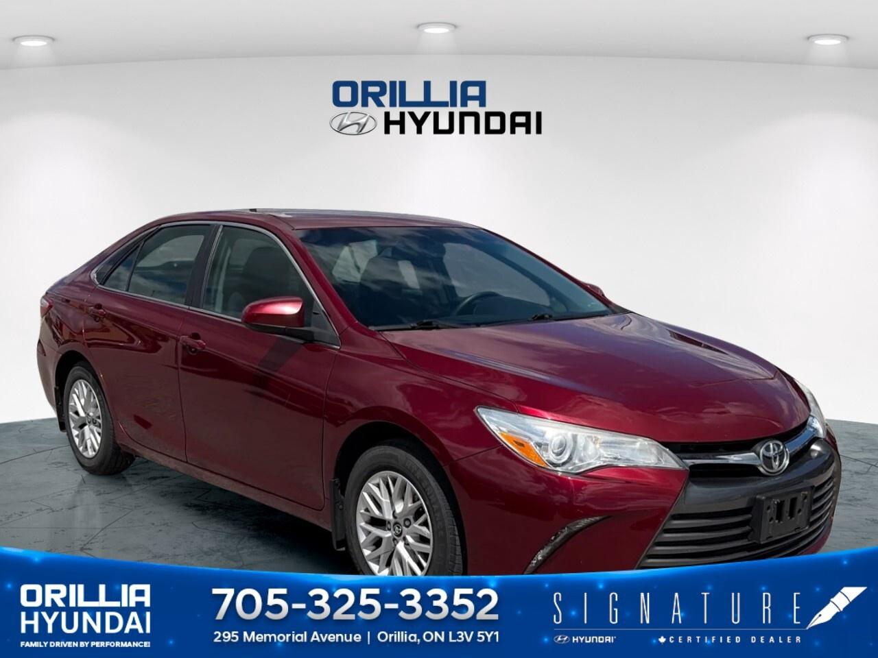 2017 Toyota Camry 4dr Sdn I4 Auto LE Photo