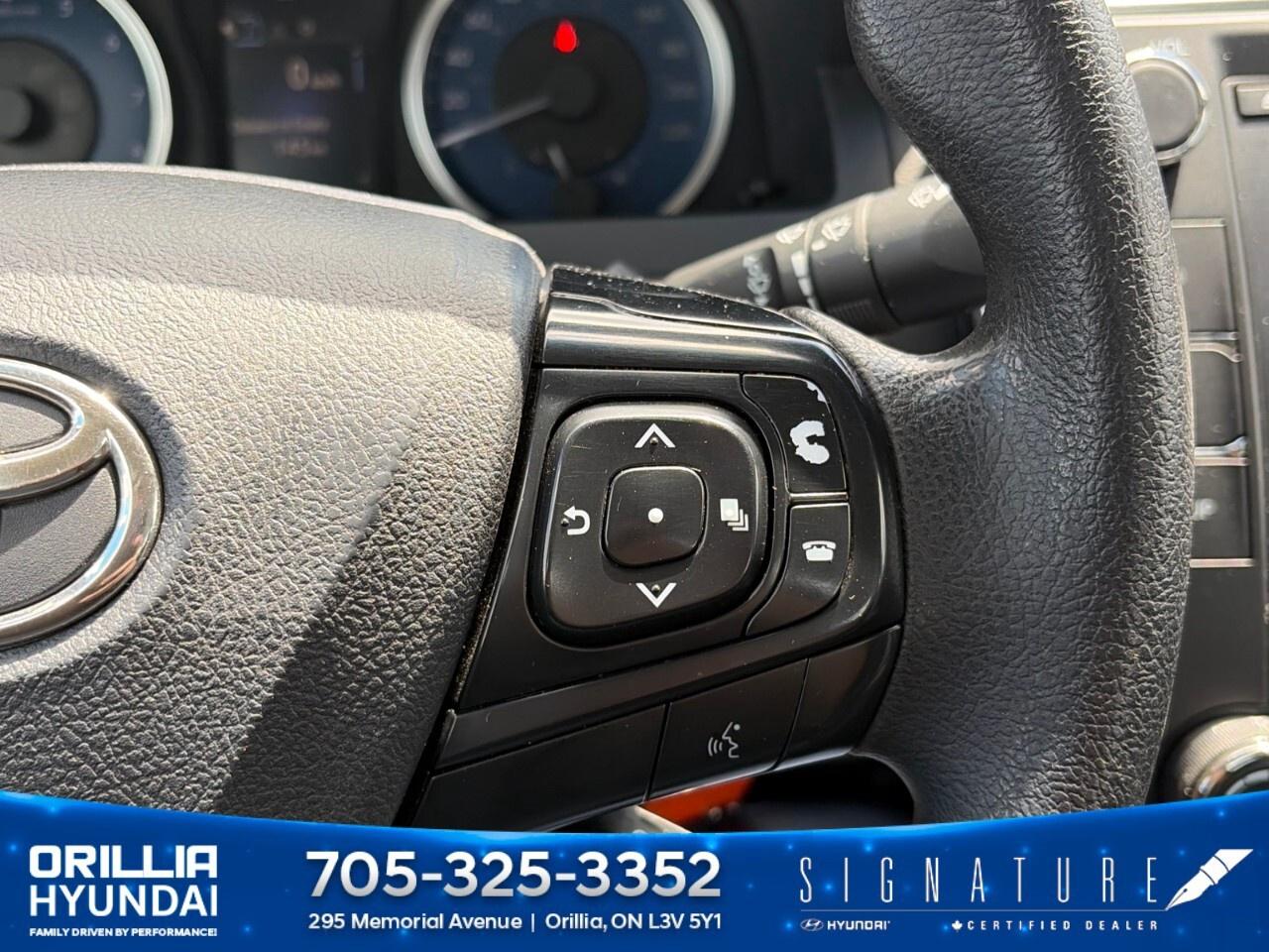 2017 Toyota Camry 4dr Sdn I4 Auto LE Photo
