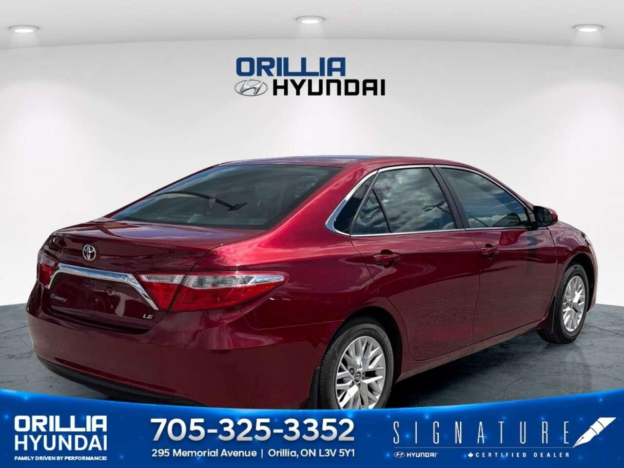 2017 Toyota Camry 4dr Sdn I4 Auto LE Photo
